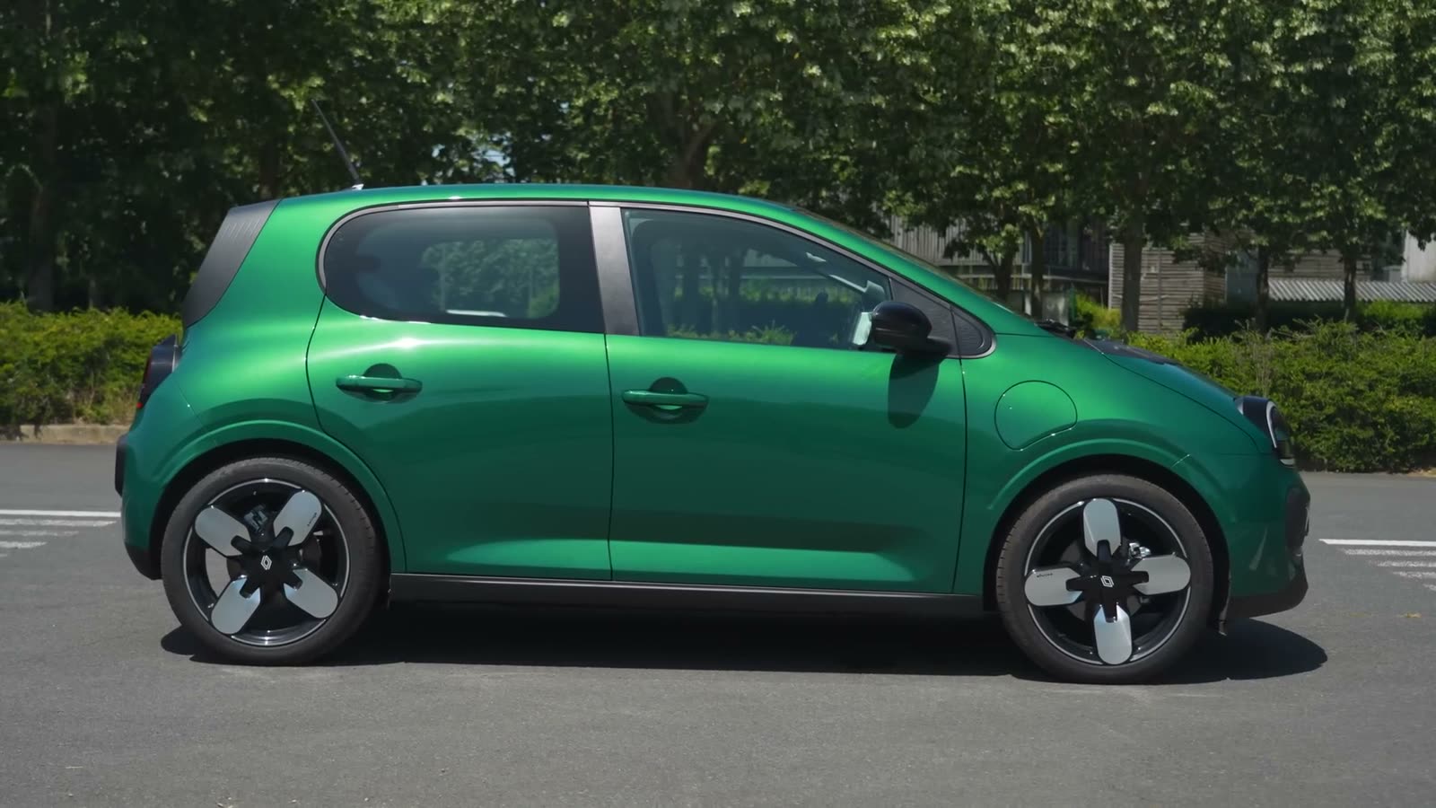 Renault Twingo électrique de profil